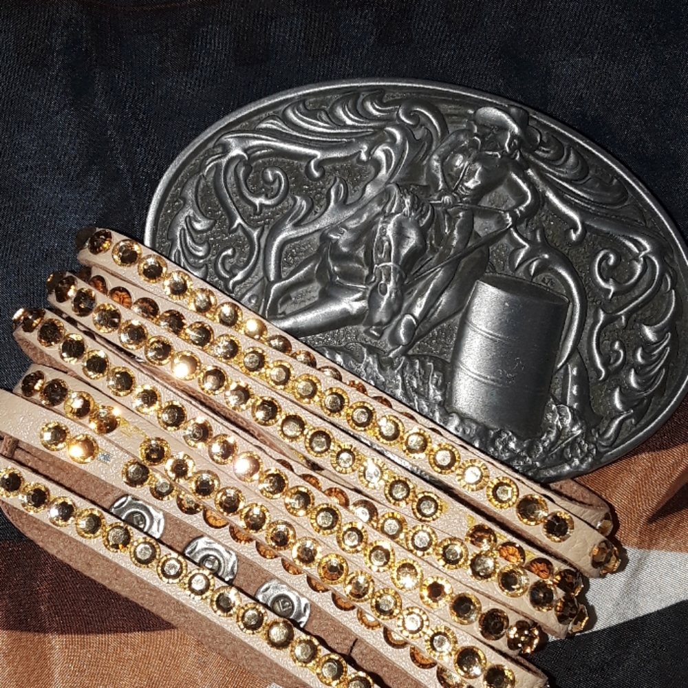 Gold leather snap bracelet